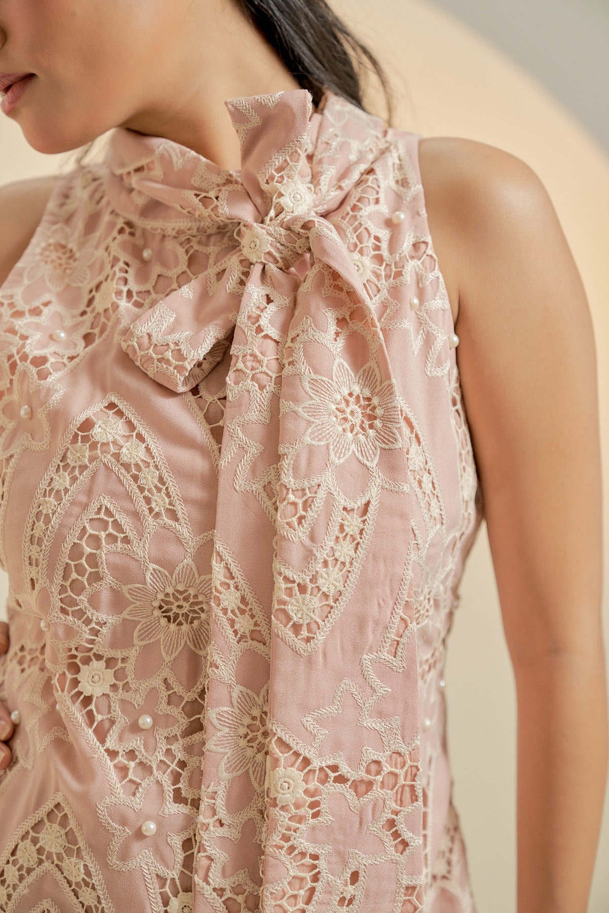 Pink midi straight dress with tie detail on neck