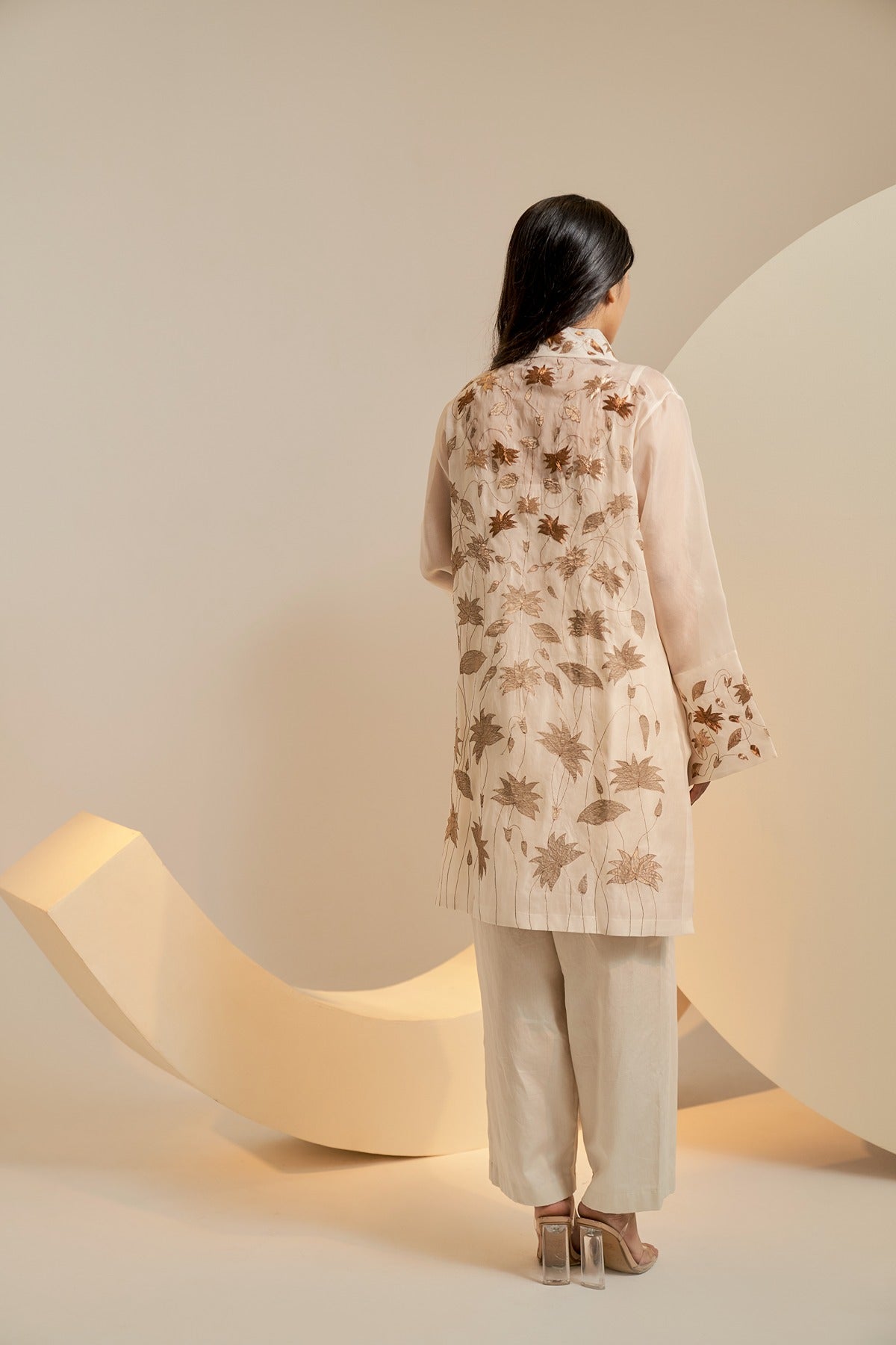 Off white pure organza kurta with pure tissue applique embroidery