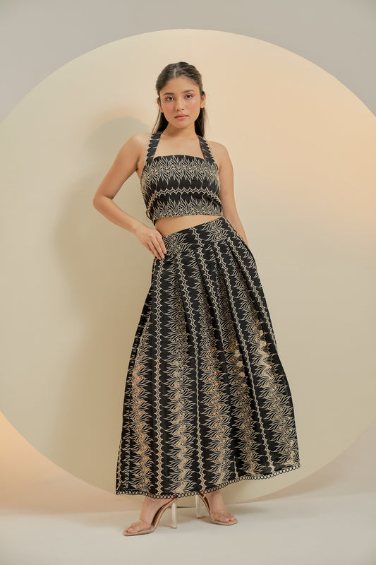 Black embroidered pleated skirt